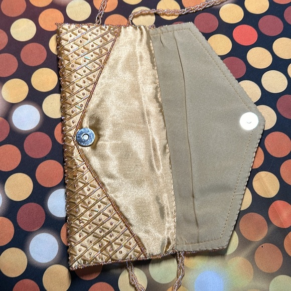 beaded long strap stunning gold purse - Picture 11 of 15